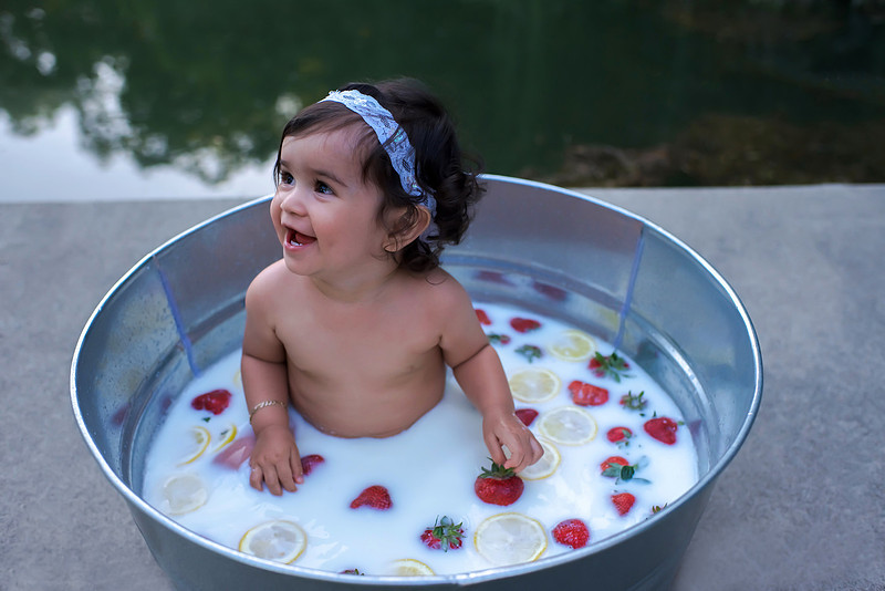 Strawberry Lemon Milk Bath